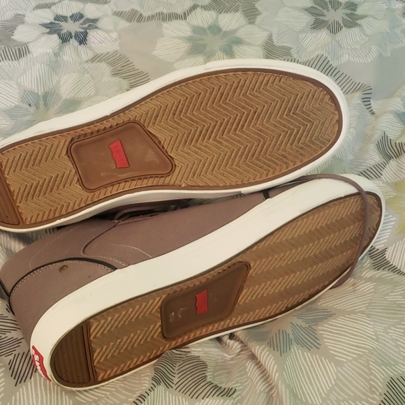 Gray Canvas Levi High tops. - Picture 5 of 6